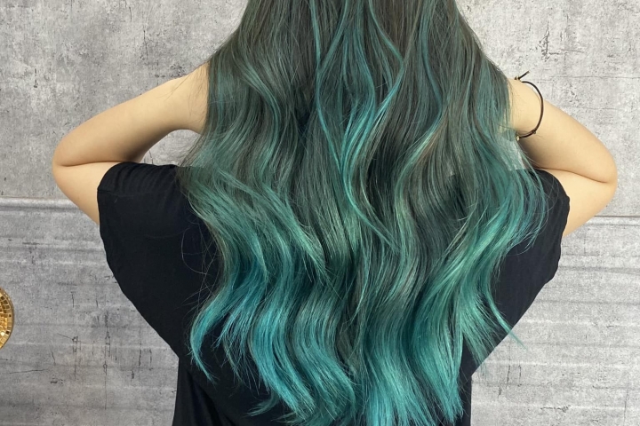 Nhuộm tóc kiểu Balayage và Highlight có gì khác nhau?